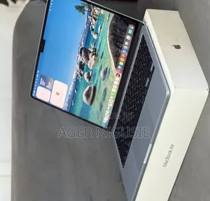 New Laptop Apple MacBook Pro 2015 16GB Intel Core i5 SSD 512GB