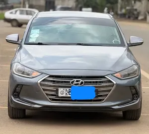 Hyundai Avante 2016 Gray