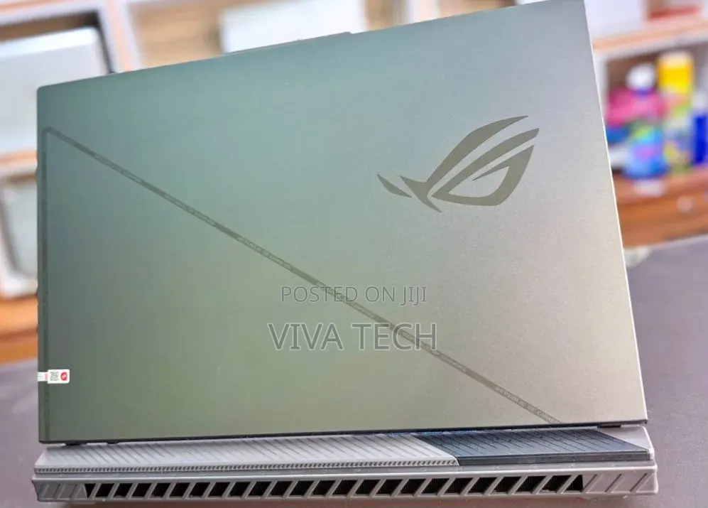 New Laptop Asus ROG Strix G15 16GB Intel Core i9 SSD 1T