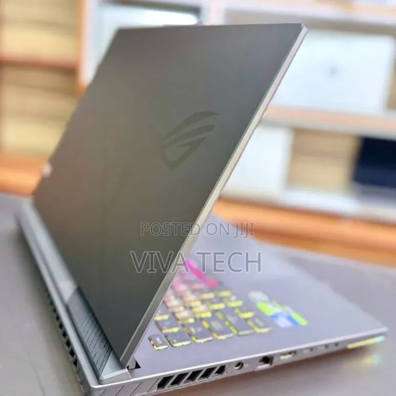 New Laptop Asus ROG Strix G15 16GB Intel Core i9 SSD 1T