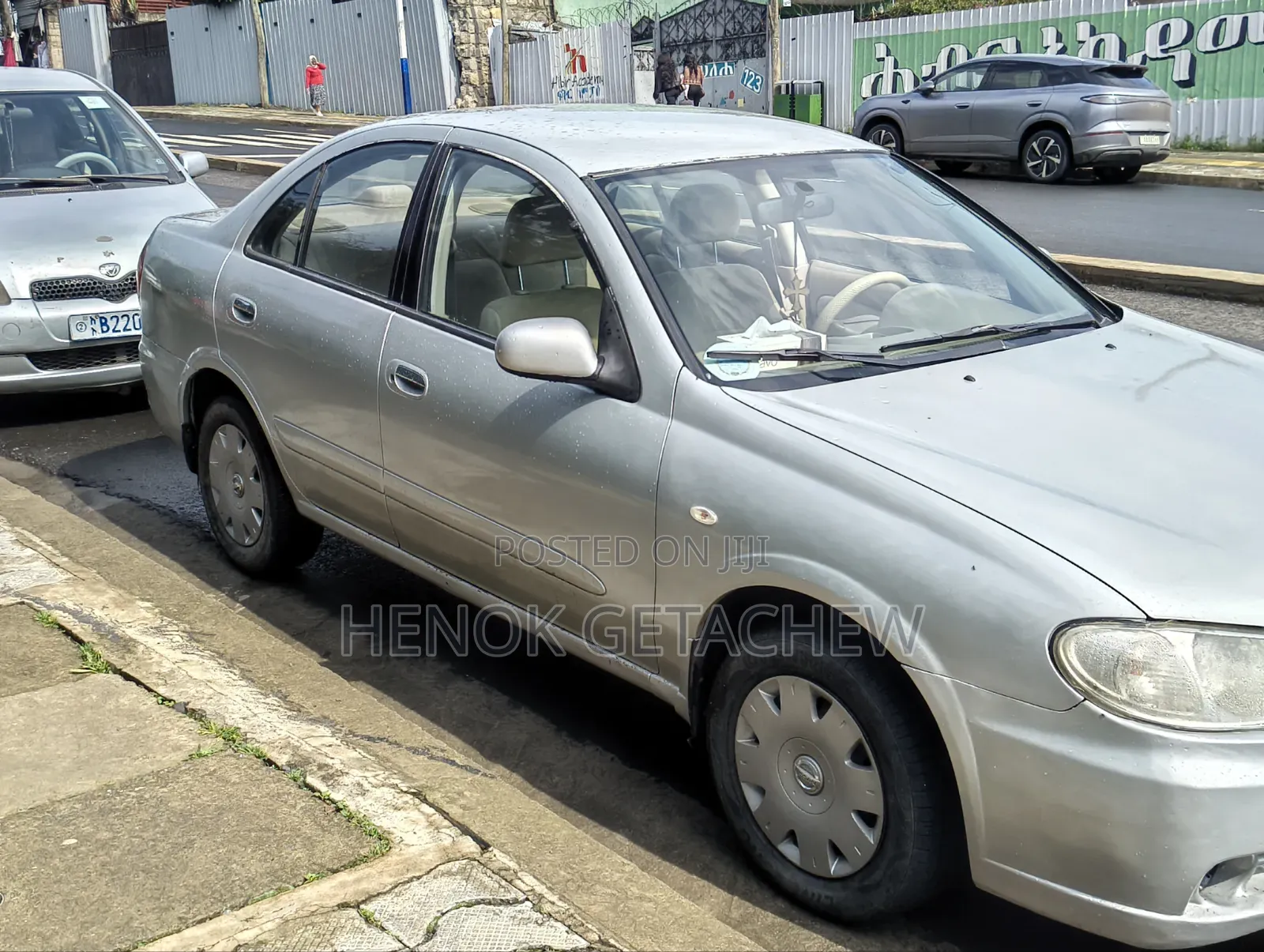 Nissan Sunny 2011 Silver