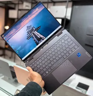 Laptop Lenovo IdeaPad Yoga 13 16GB Intel Core Ultra 7 SSD 512GB