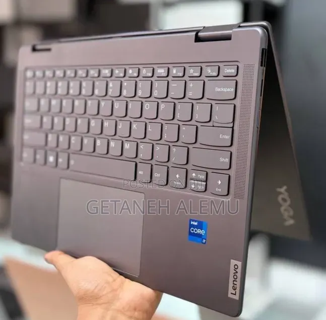 Laptop Lenovo IdeaPad Yoga 13 16GB Intel Core Ultra 7 SSD 512GB