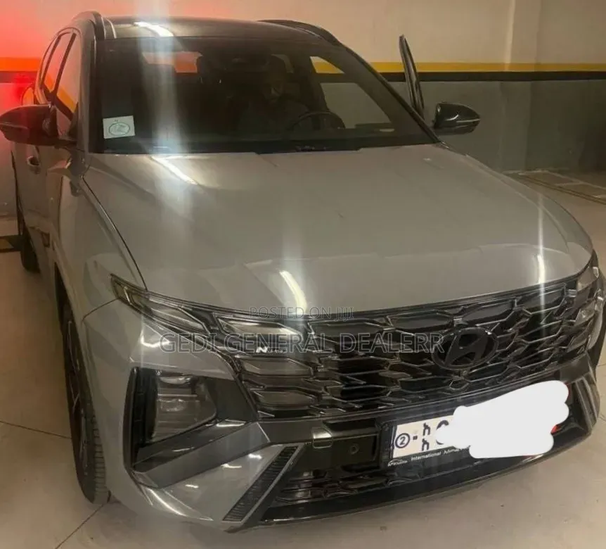Hyundai Tucson 2025 Gray