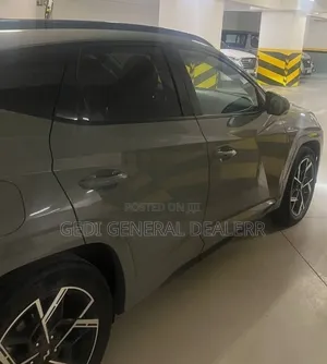 Hyundai Tucson 2025 Gray