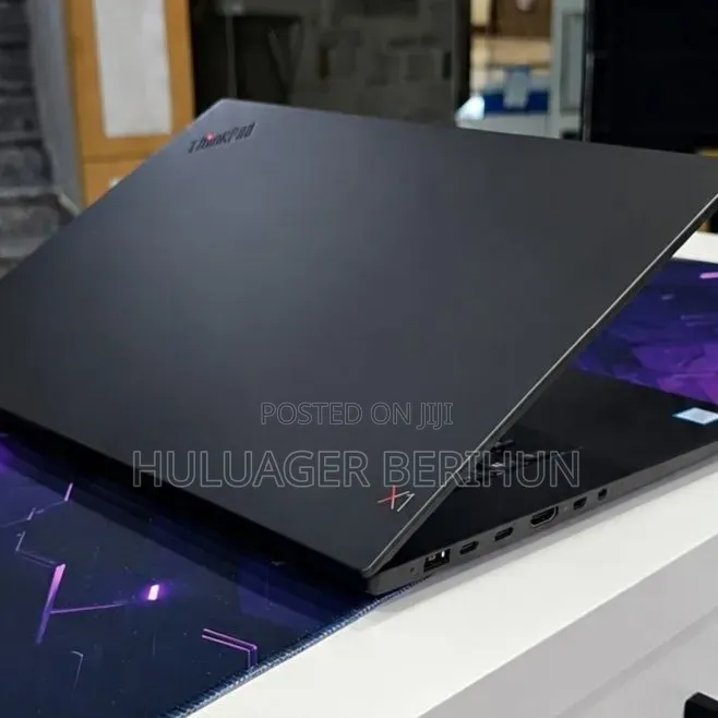 New Laptop Lenovo ThinkPad X1 Yoga 16GB Intel Core i7 SSD 512GB