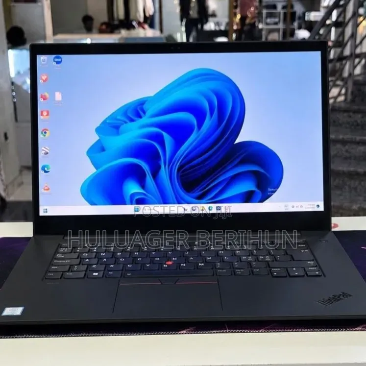 New Laptop Lenovo ThinkPad X1 Yoga 16GB Intel Core i7 SSD 512GB
