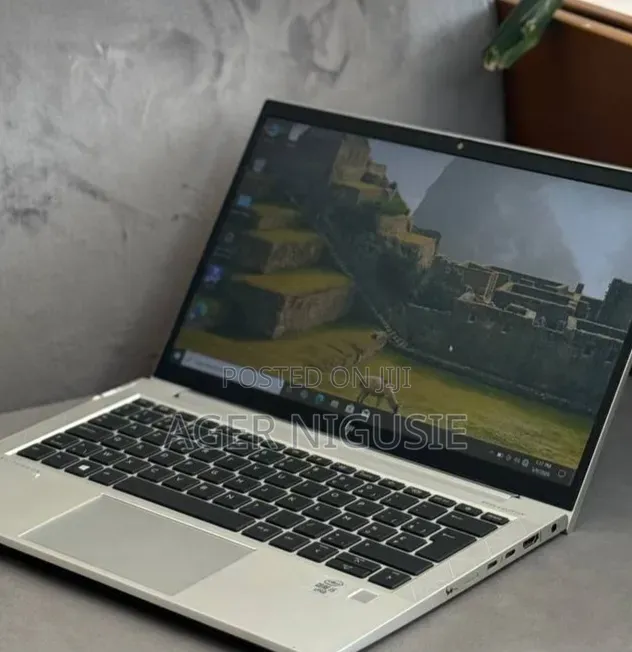 New Laptop HP EliteBook 830 G7 8GB Intel Core i5 SSD 512GB