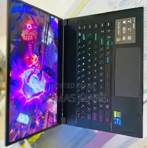 New Laptop MSI GS66 Stealth 11UH 16GB Intel Core i7 SSD 512GB
