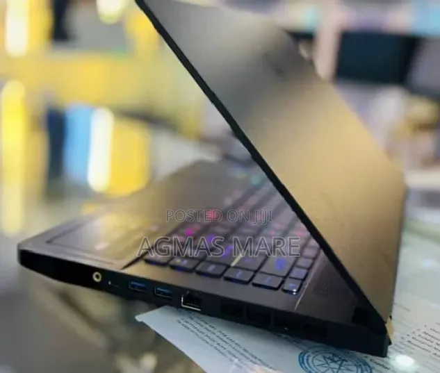 New Laptop MSI GS66 Stealth 11UH 16GB Intel Core i7 SSD 512GB