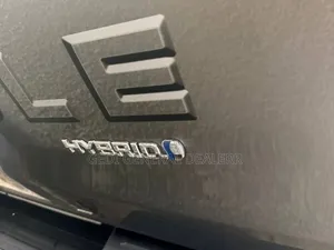 Toyota Hilux 2025 Gray