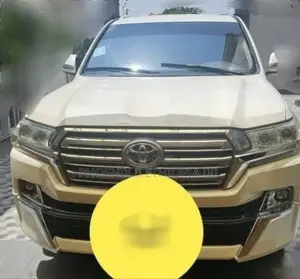 Toyota Land Cruiser 2012 White