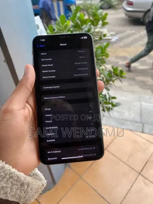 Apple iPhone X 64 GB Yellow