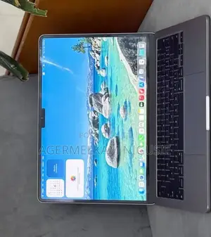 New Laptop Apple MacBook Air 2022 M2 8GB Intel Core i5 SSD 512GB