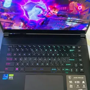 New Laptop MSI GS66 Stealth 11UH 16GB Intel Core i7 SSD 512GB