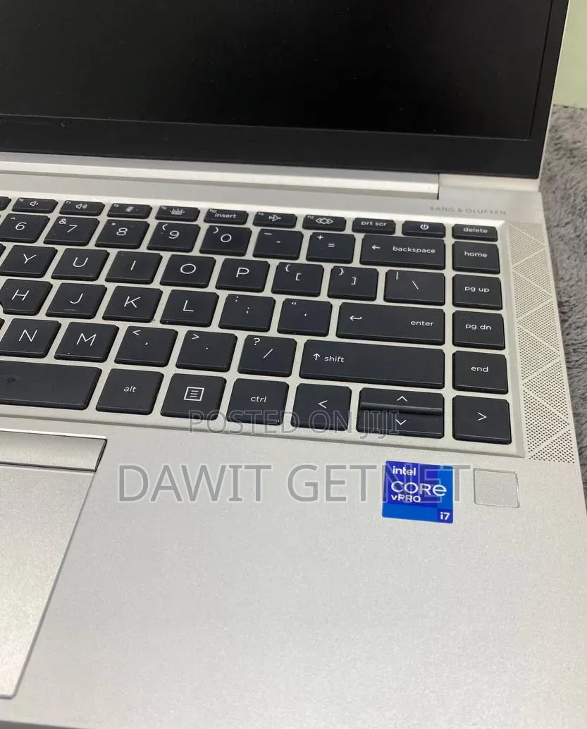New Laptop HP EliteBook 840 8GB Intel Core i7 SSD 512GB