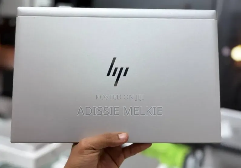 New Laptop HP EliteBook 830 G7 8GB Intel Core i7 SSD 512GB