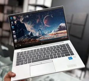 New Laptop HP EliteBook 830 G8 8GB Intel Core i5 SSD 512GB
