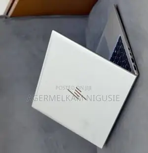 New Laptop HP EliteBook 830 G9 16GB Intel Core i5 SSD 512GB