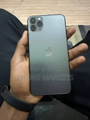 Apple iPhone 11 Pro Max 64 GB Black