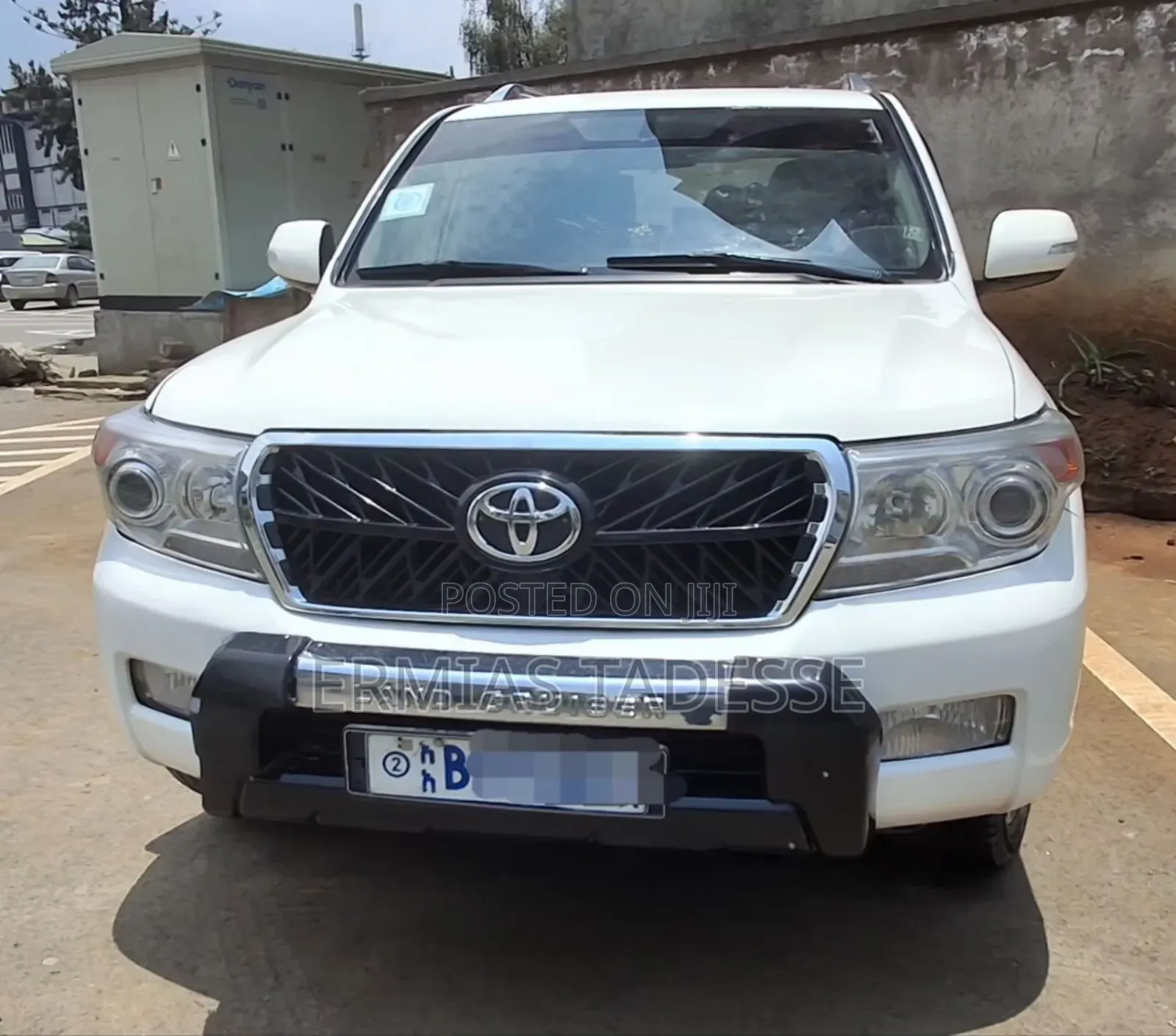 Toyota Land Cruiser 4.6 V8 GX 2010 White