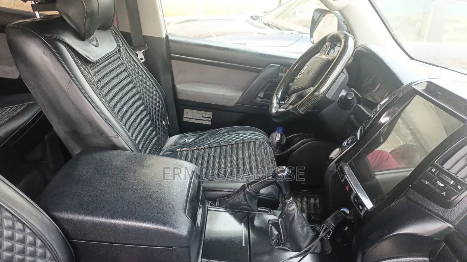 Toyota Land Cruiser 4.6 V8 GX 2010 White