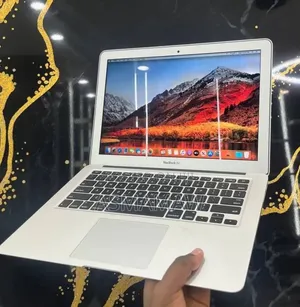 New Laptop Apple MacBook Pro 2017 8GB Intel Core i5 SSD 128GB