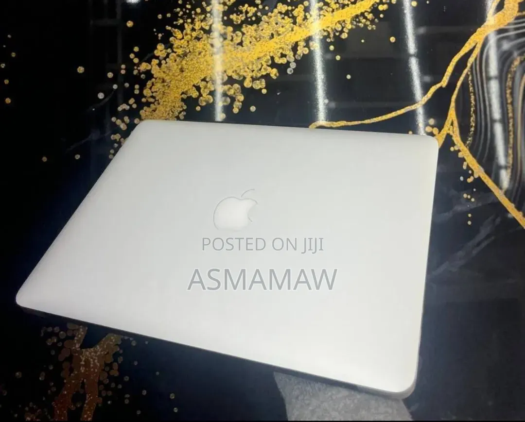 New Laptop Apple MacBook Pro 2017 8GB Intel Core i5 SSD 128GB