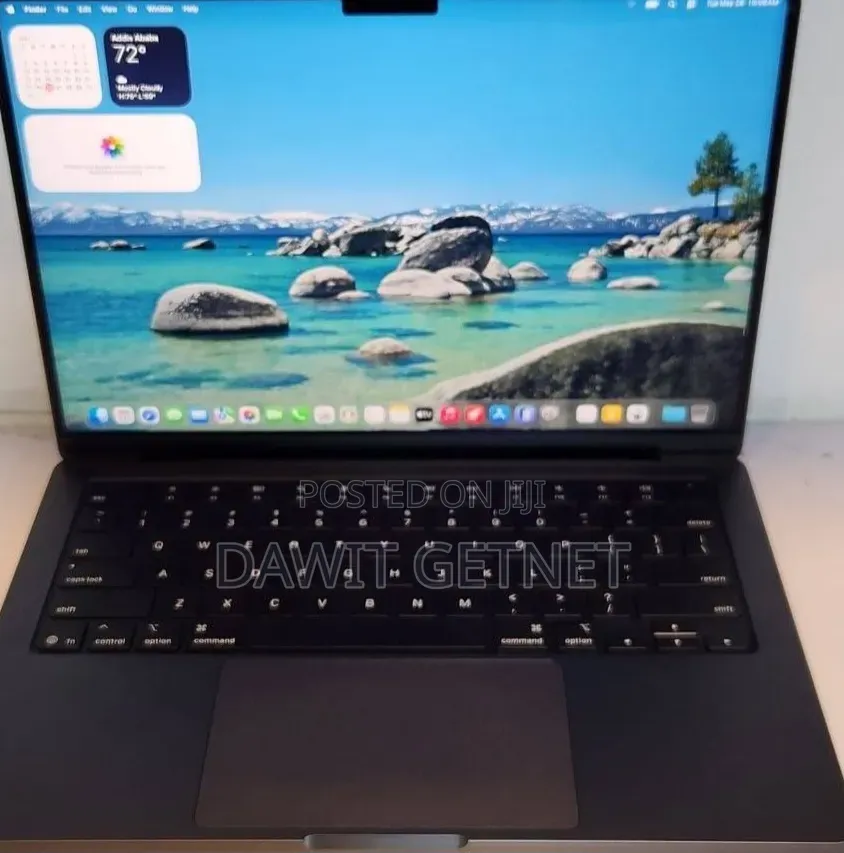 New Laptop Apple MacBook Pro 2025 M5 16GB Apple M5 Pro SSD 512GB