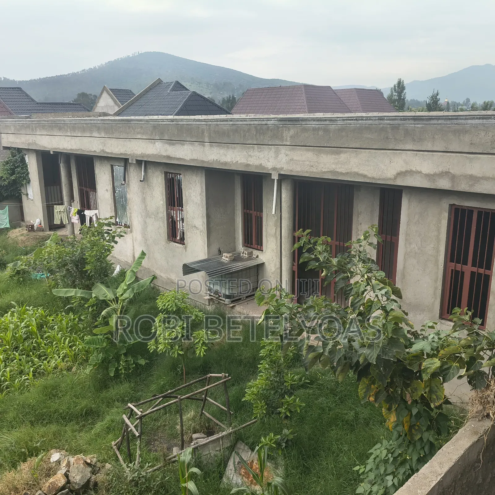 9bdrm House in Service, East Shewa for sale