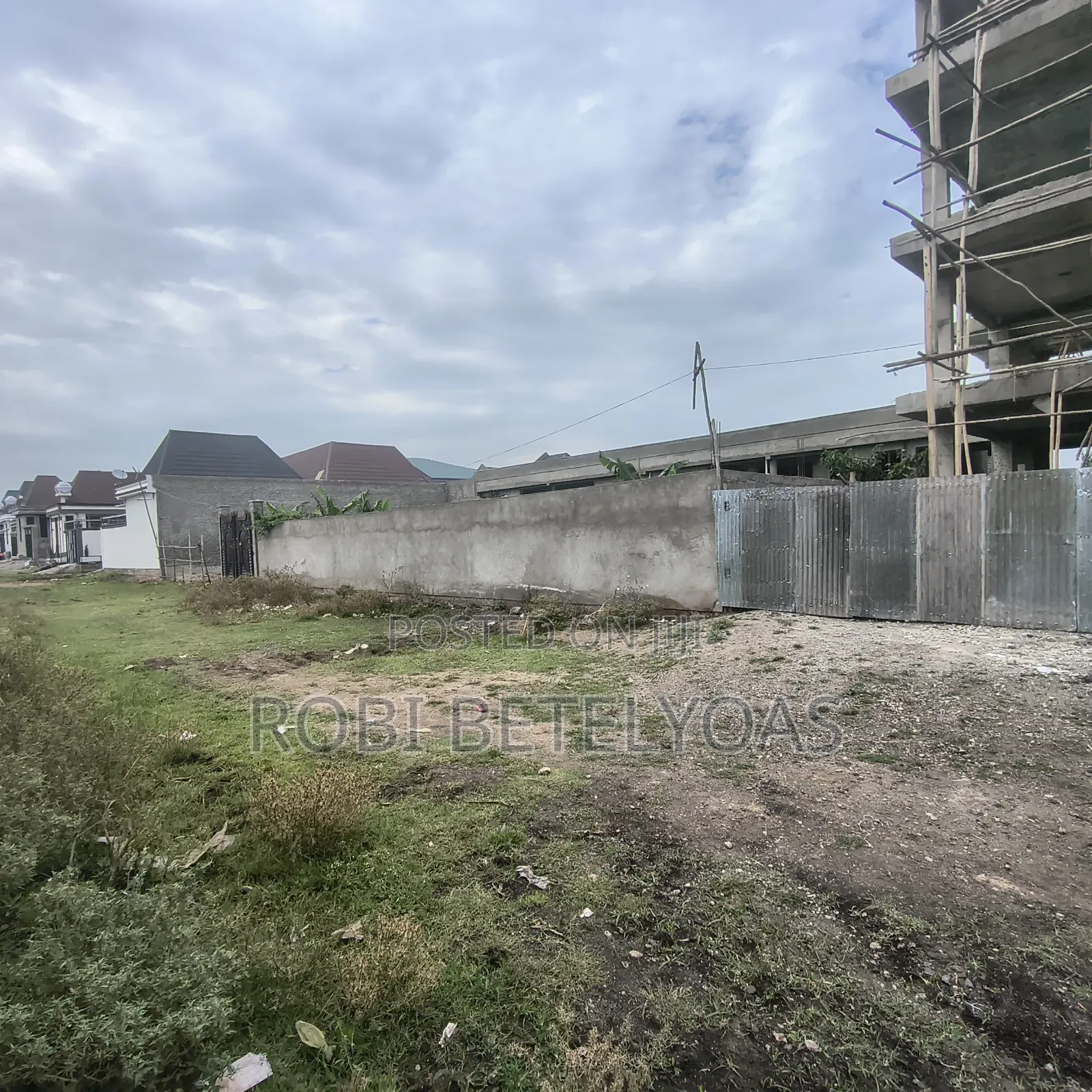 9bdrm House in Service, East Shewa for sale