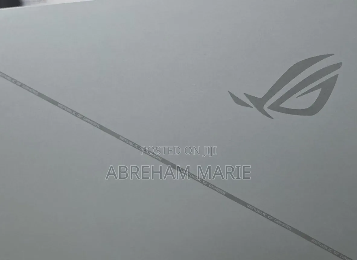 New Laptop Asus ROG Strix G15 16GB Intel Core i9 SSD 1T