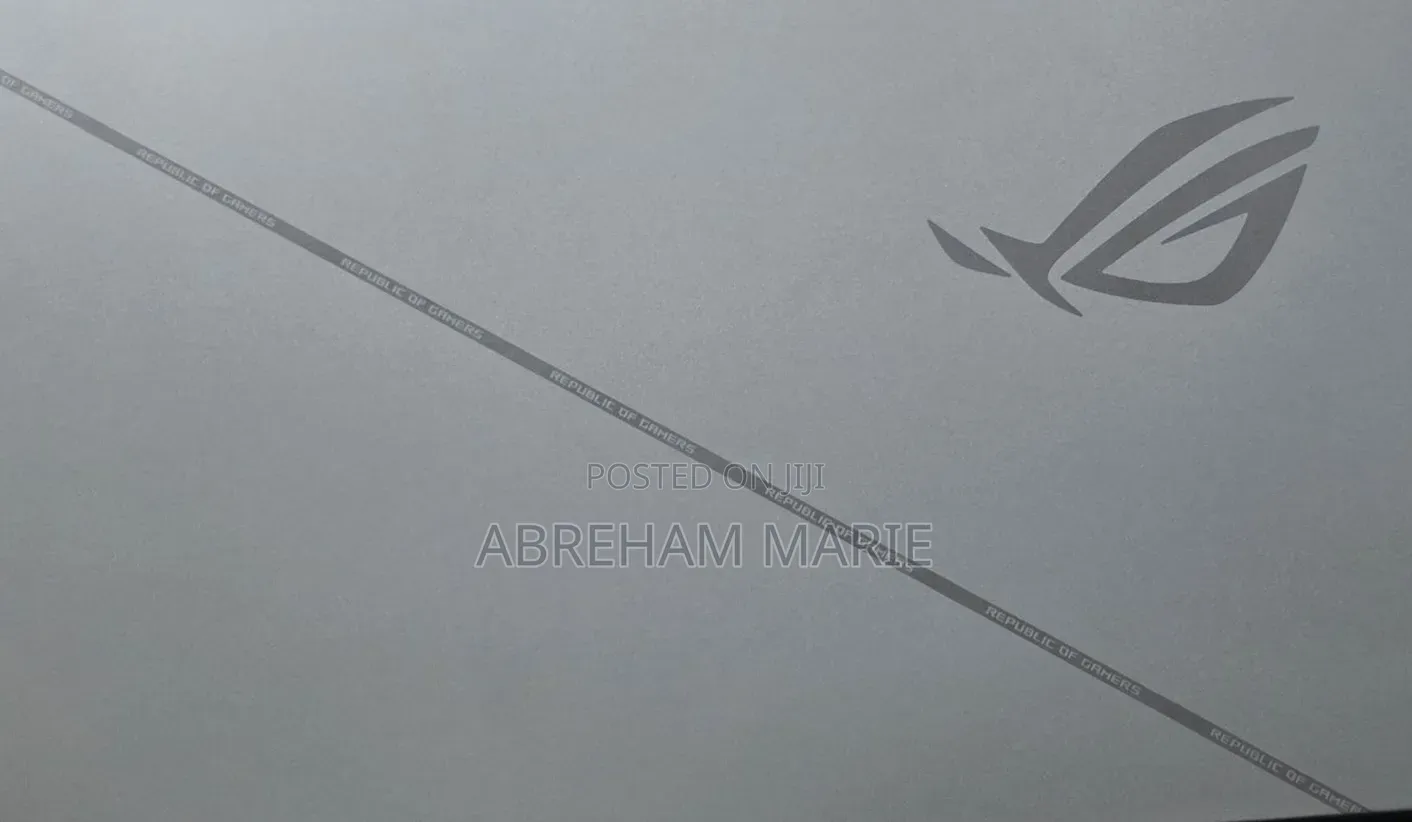 New Laptop Asus ROG Strix G15 16GB Intel Core i9 SSD 1T