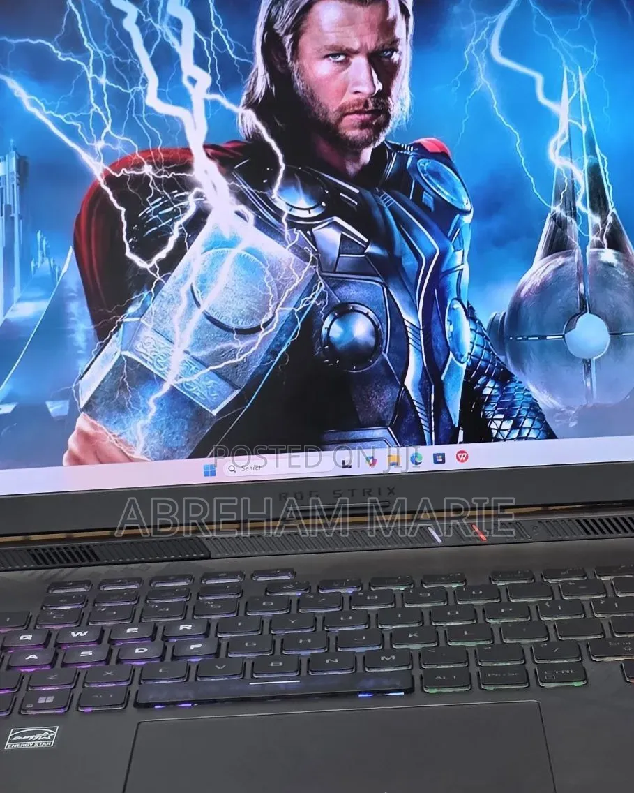 New Laptop Asus ROG Strix G15 16GB Intel Core i9 SSD 1T