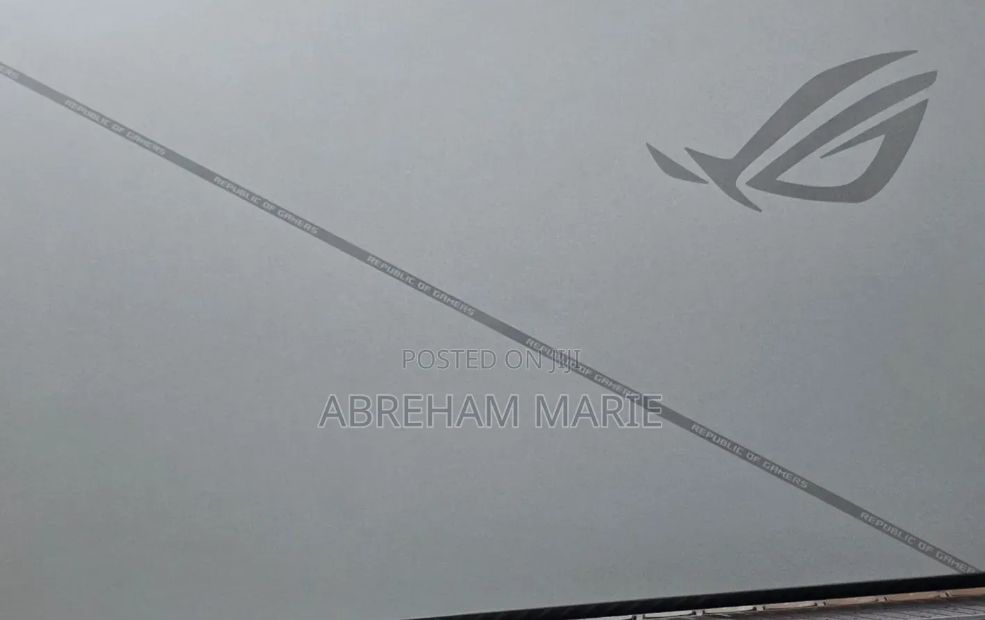 New Laptop Asus ROG Strix G15 16GB Intel Core i9 SSD 1T