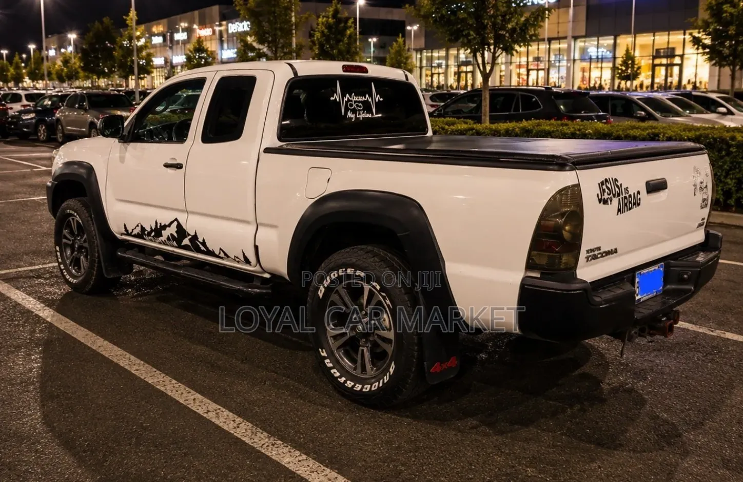 Toyota Tacoma 2015 White