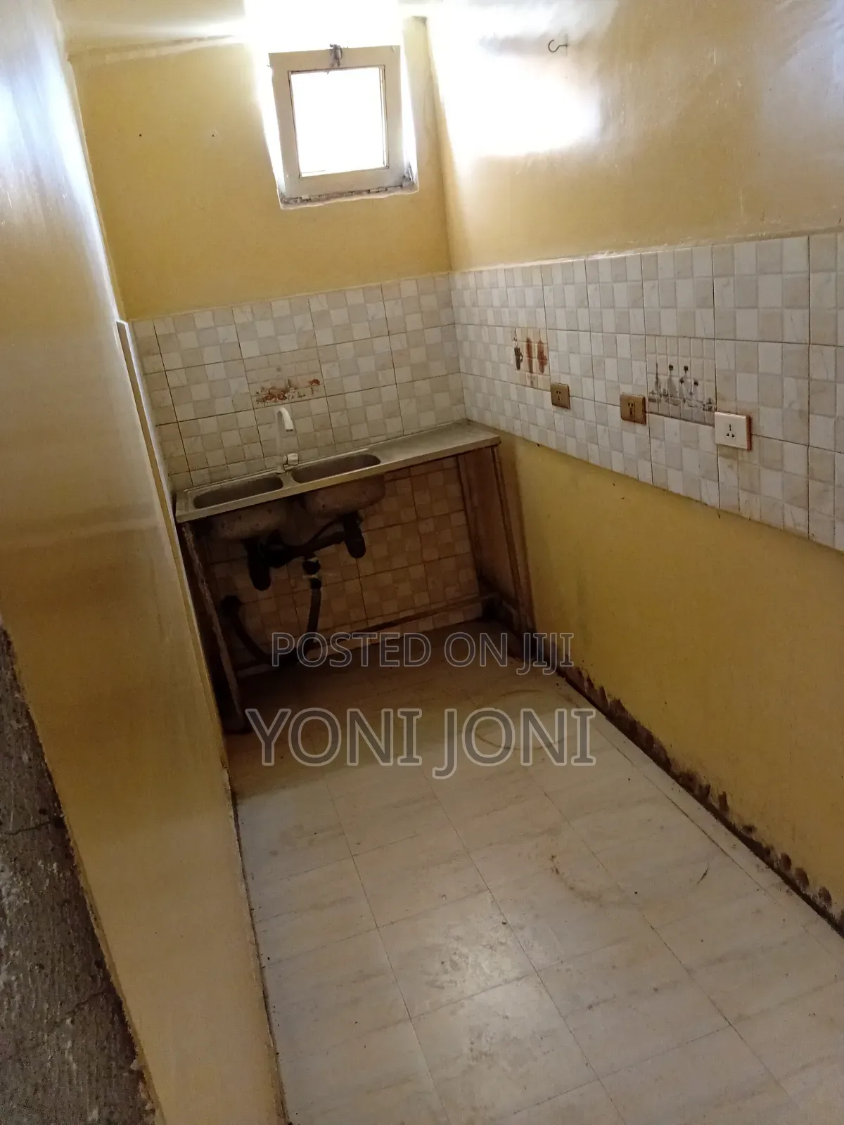 Furnished 2bdrm Condo in Condo, Yeka for rent