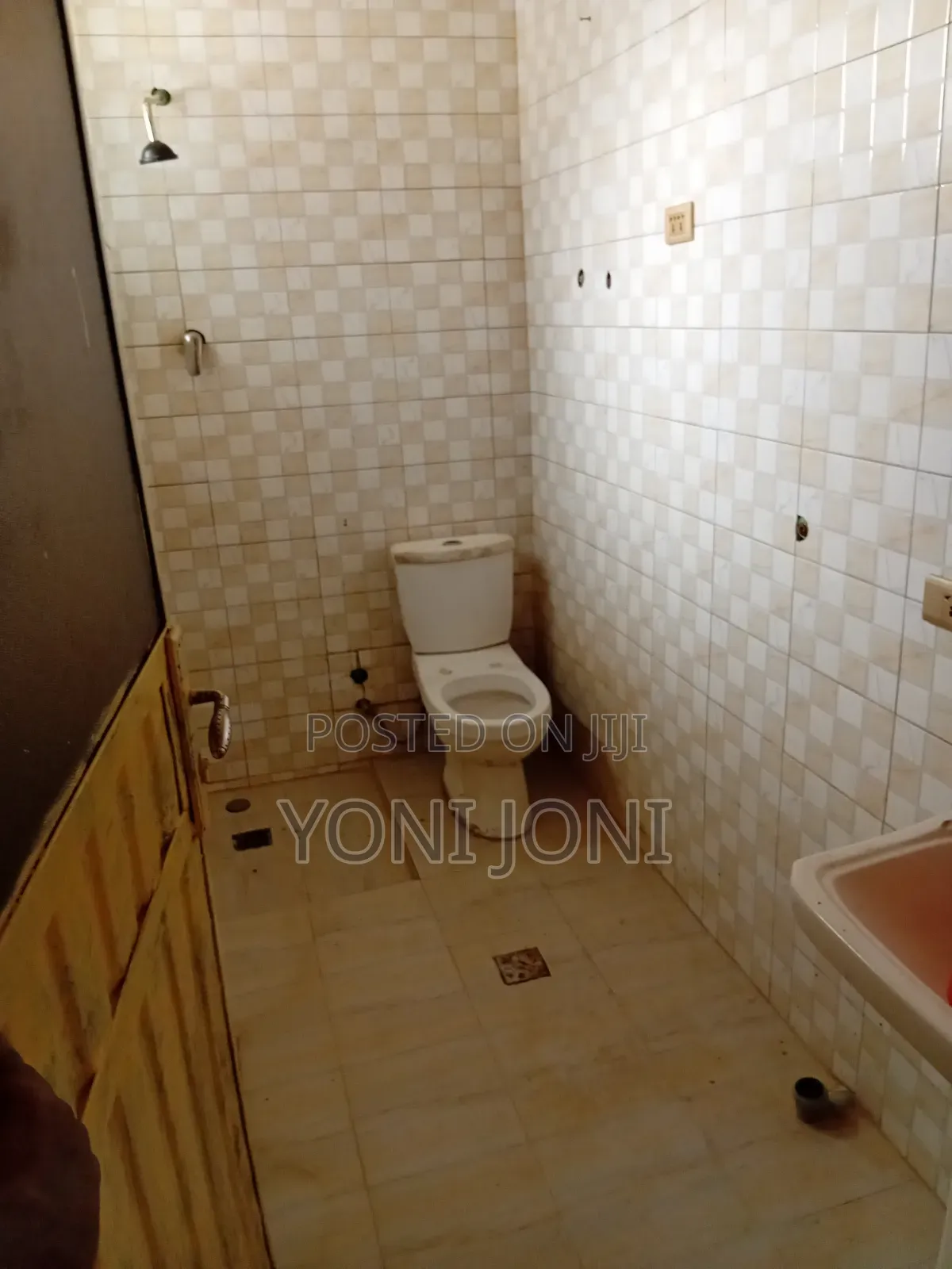 Furnished 2bdrm Condo in Condo, Yeka for rent
