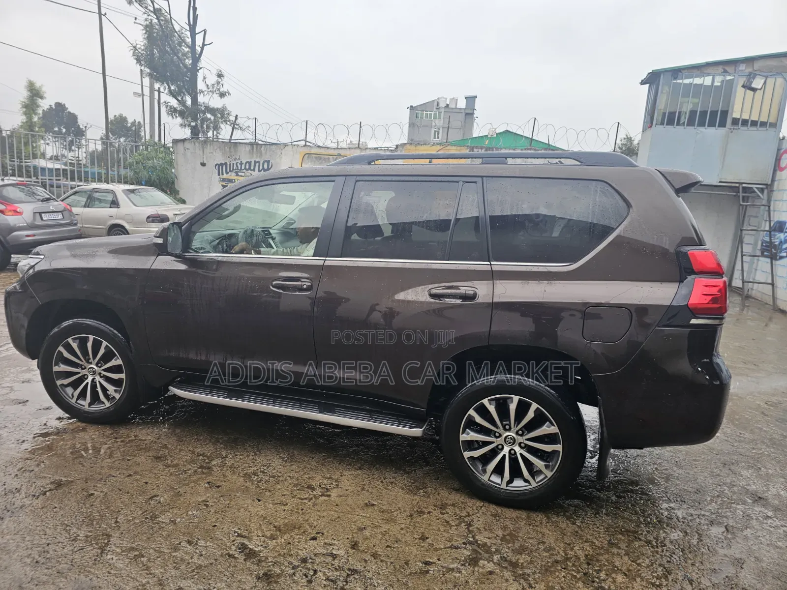 Toyota Land Cruiser 2018 Brown