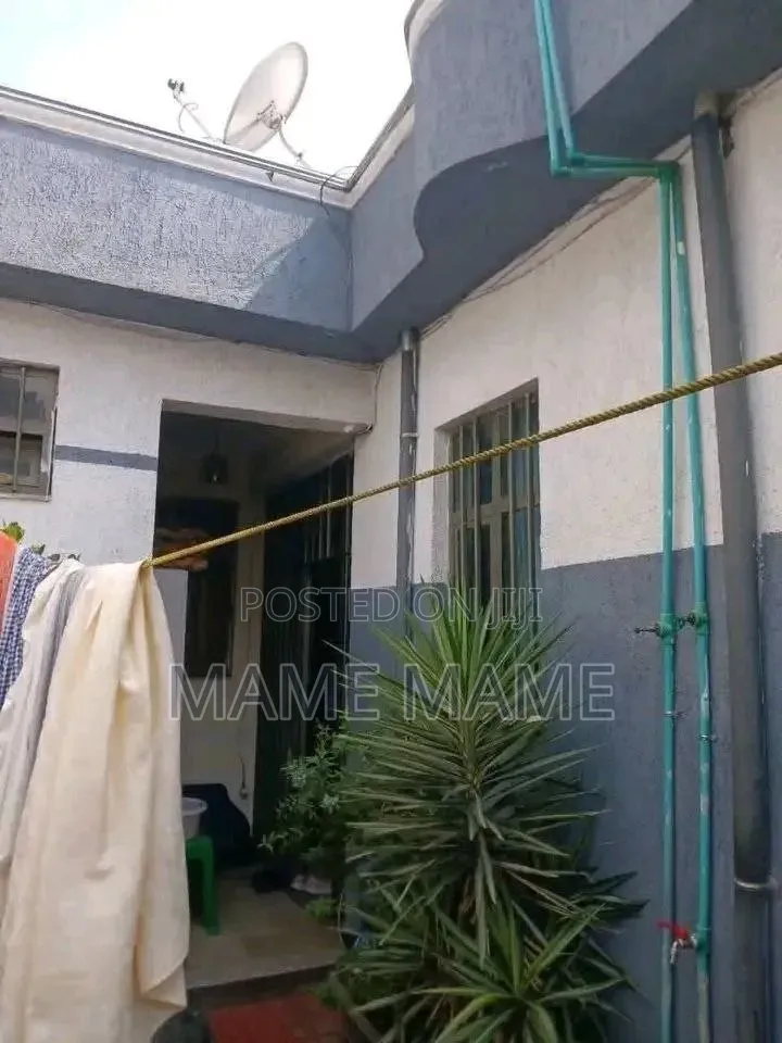 3bdrm House in Addis Abeba, Bole for sale