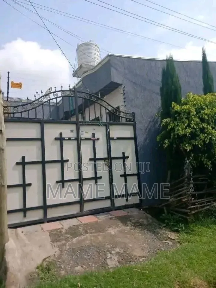 3bdrm House in Addis Abeba, Bole for sale