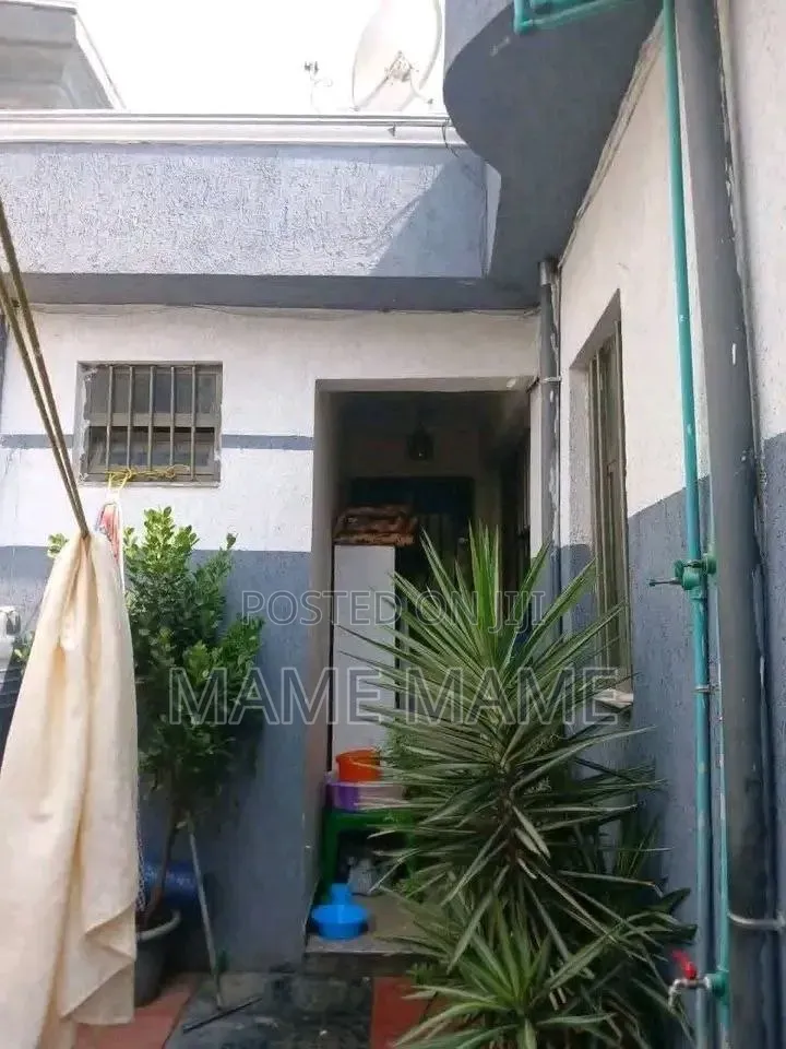 3bdrm House in Addis Abeba, Bole for sale