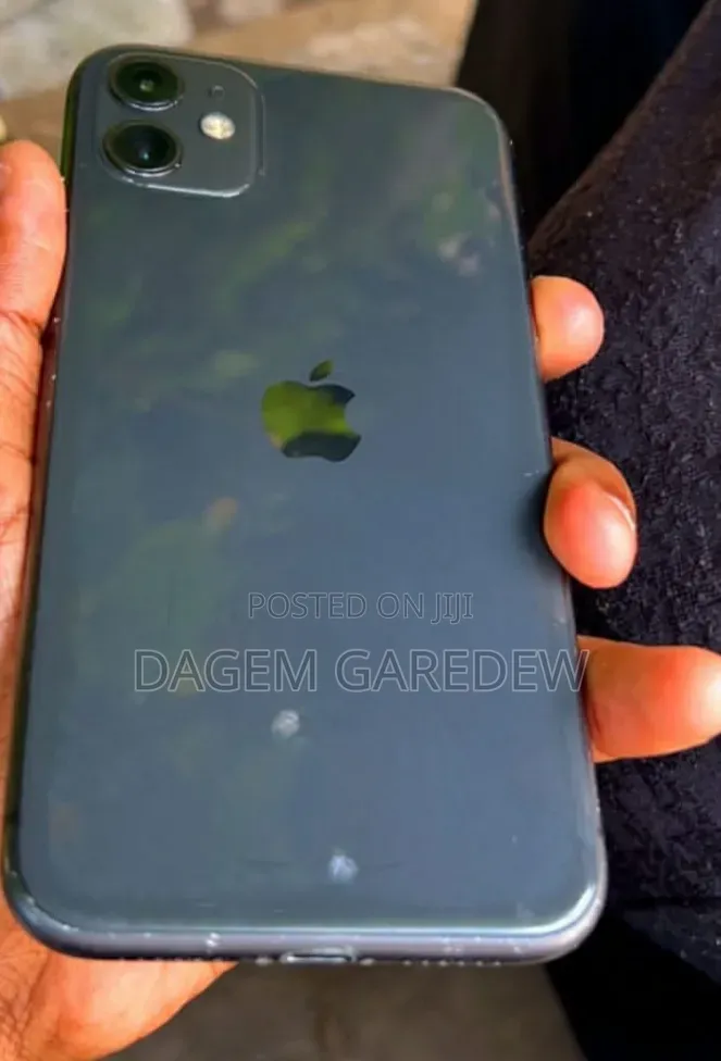Apple iPhone 11 64 GB