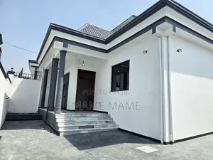 5bdrm Villa in Addis Abeba, Bole for sale
