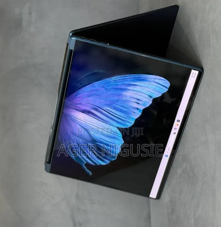 New Laptop Lenovo Yoga Book 9i 16GB Intel Core i5 SSD 512GB