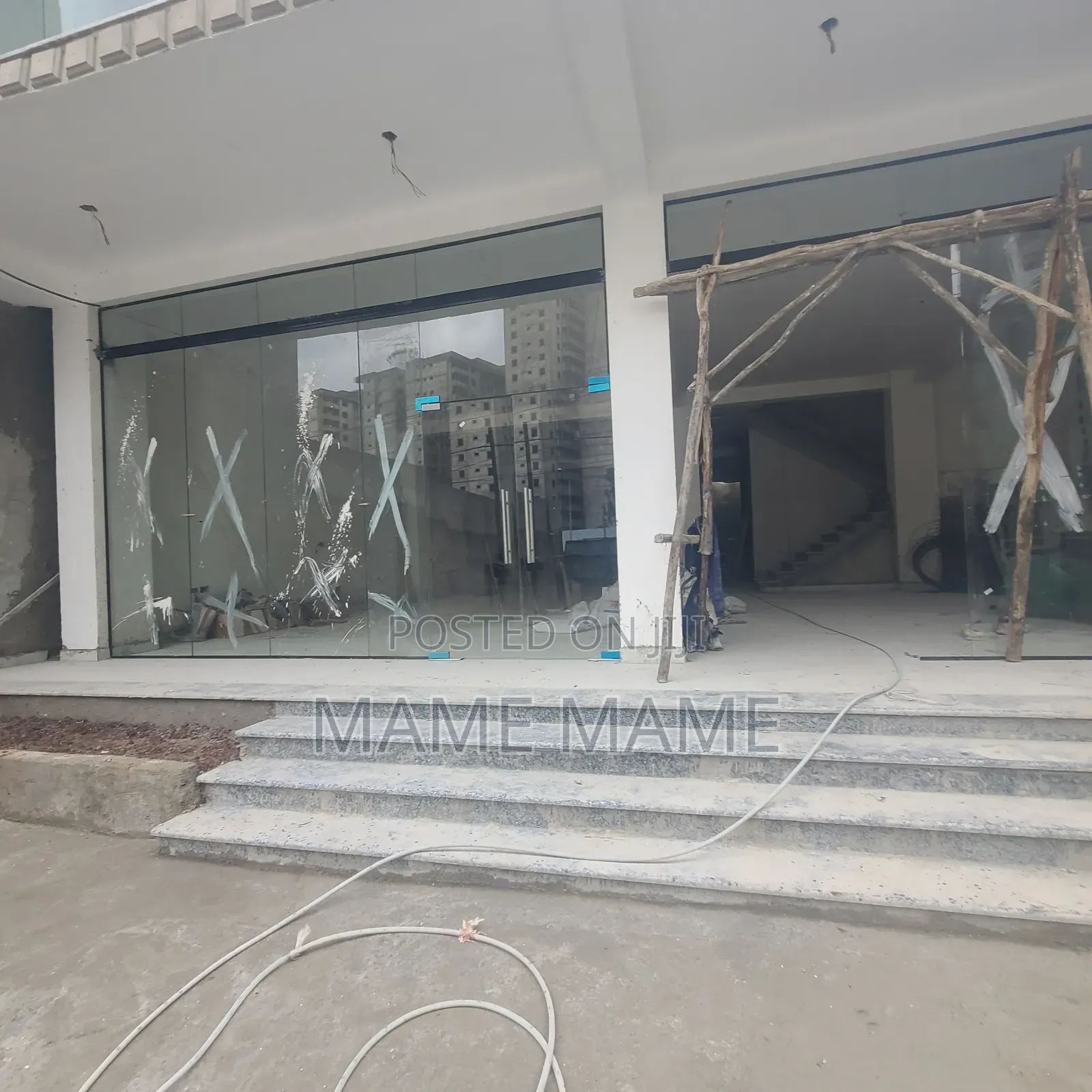 Pharmacy and Restaurant for Rent