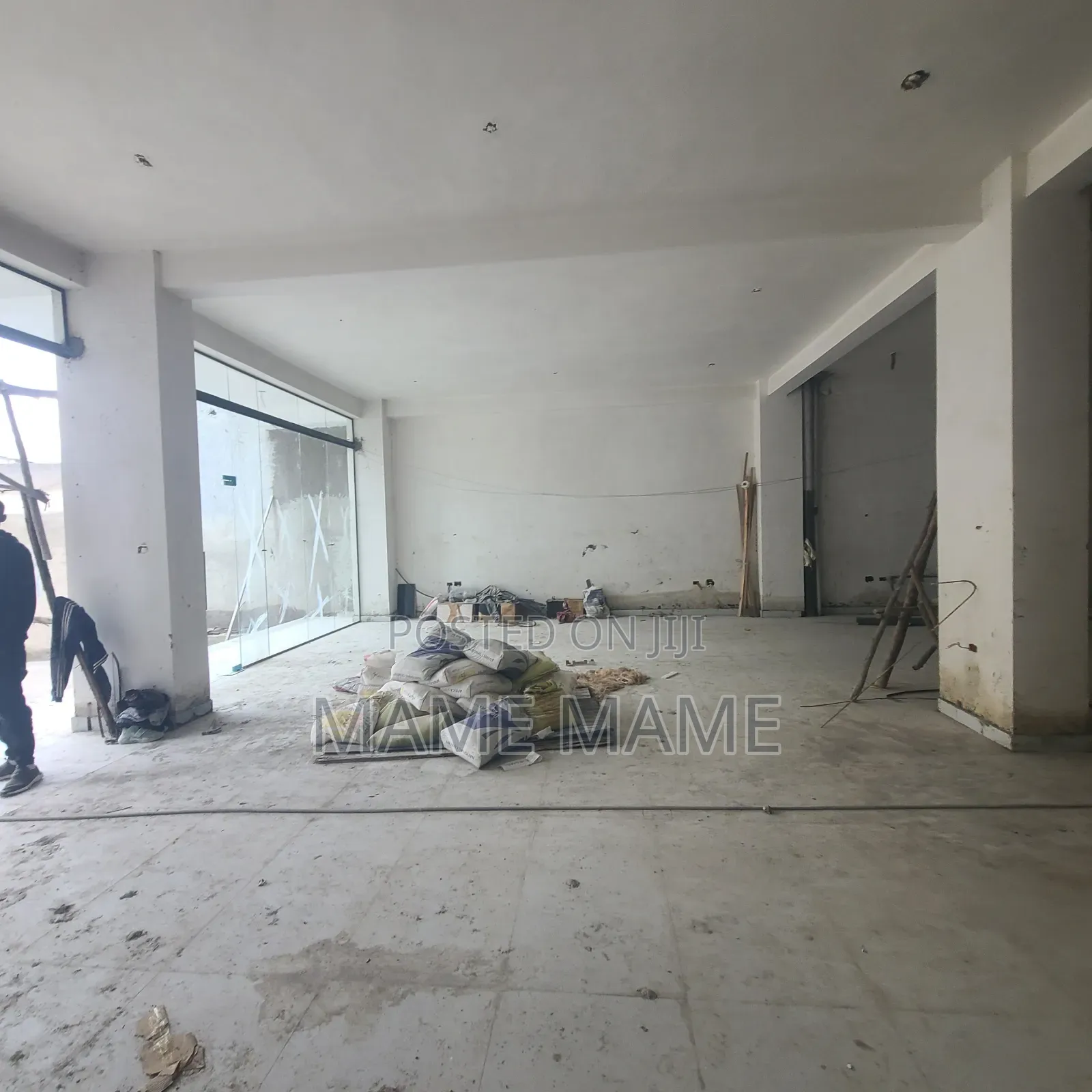 Pharmacy and Restaurant for Rent
