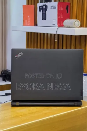 New Laptop Lenovo ThinkPad T14 G4 16GB Intel Core i7 SSD 512GB