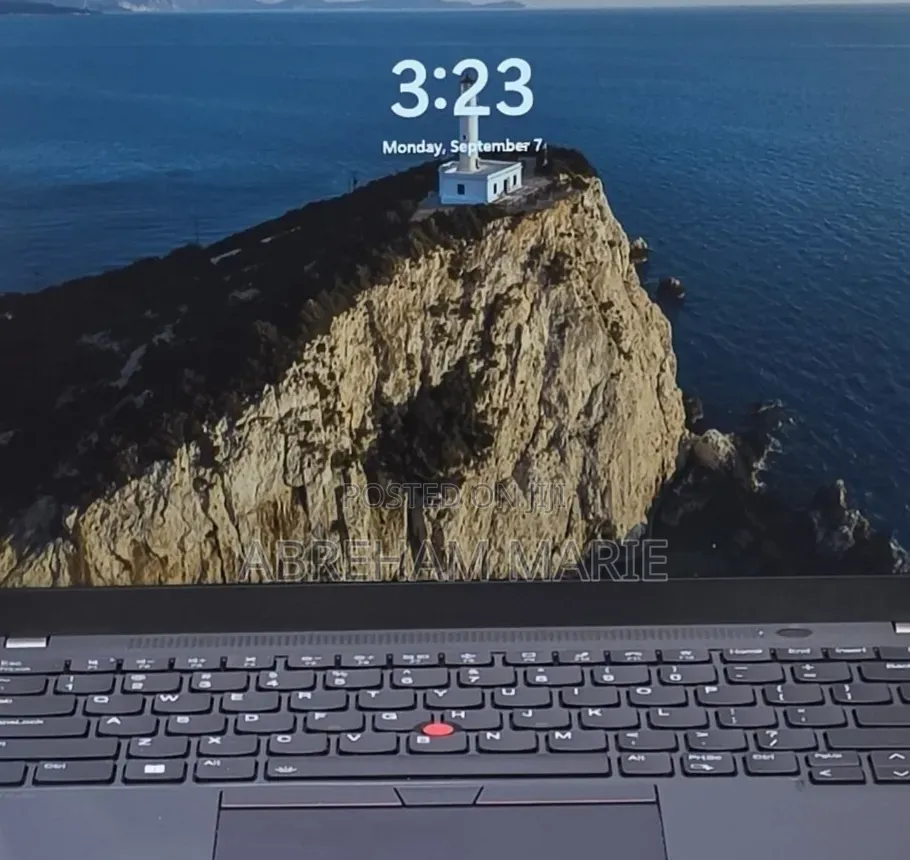 New Laptop Lenovo ThinkPad T14s G4 16GB Intel Core i7 SSD 512GB