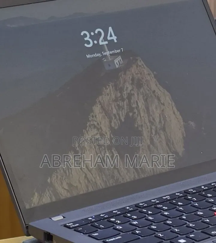 New Laptop Lenovo ThinkPad T14s G4 16GB Intel Core i7 SSD 512GB